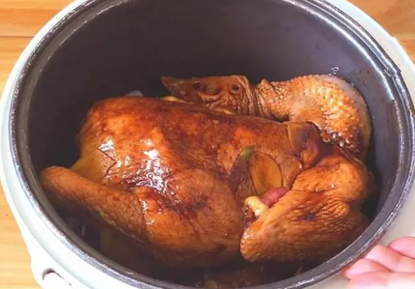电饭煲煲烧鸡