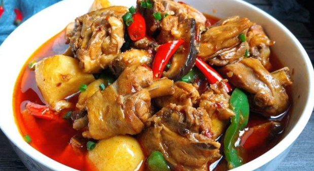 豆干烧鸡肉