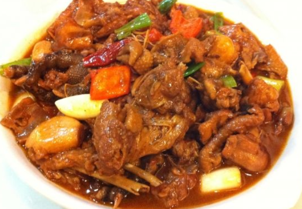 红烧鸡腌制