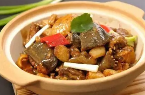 甲鱼红烧鸡